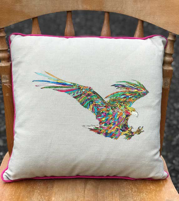 SQUARE CUSHION - Colourful Eagle  (Avail R0F4 04/25)