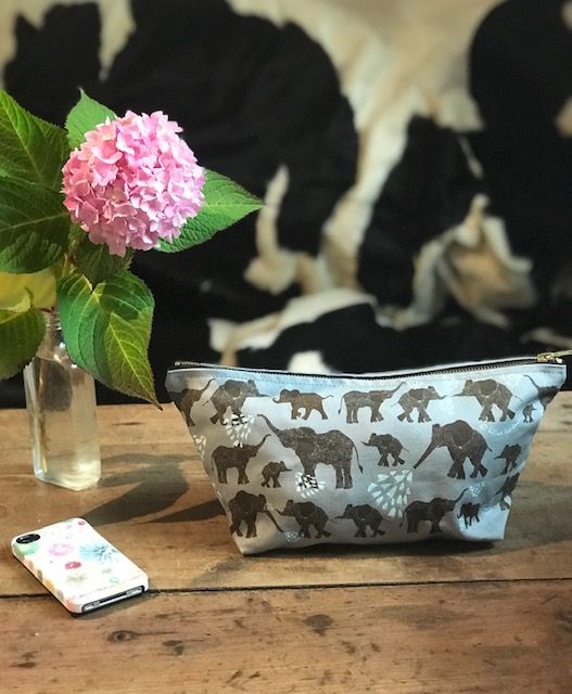 Washbag - Elephant Washbag - Elephant
