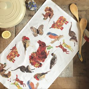 TEA TOWEL IN A GIFT BAG - Feather & Leaf Animal Medley