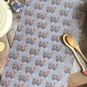 TEA TOWEL IN A GIFT BAG - Bright Highland Cow on Grey Repeat