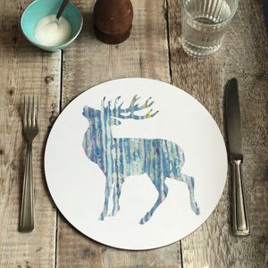 ON SALE - ROUND TABLEMAT - Silvery Blue Stag Facing Left