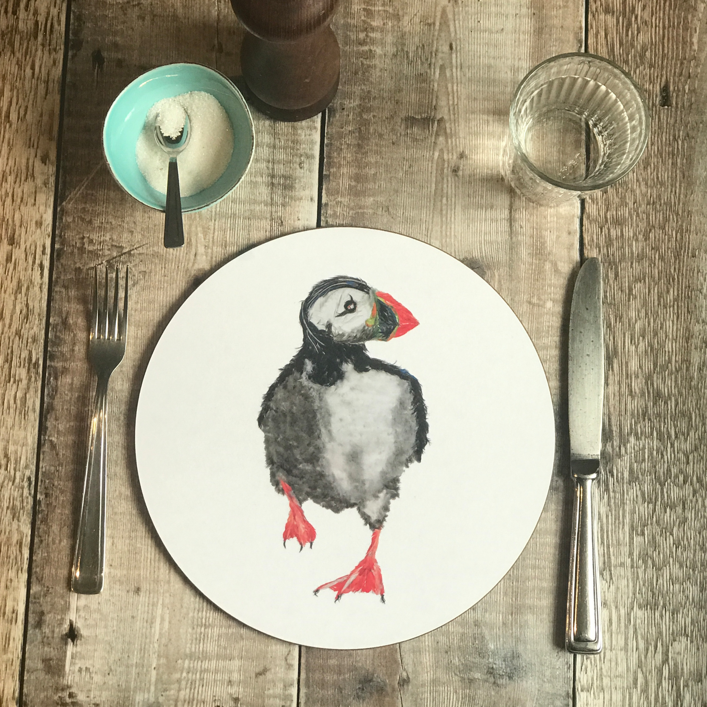 ROUND TABLEMAT - Running Puffin