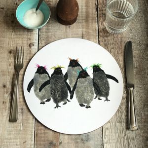ROUND TABLEMAT Rockhopper 5 group