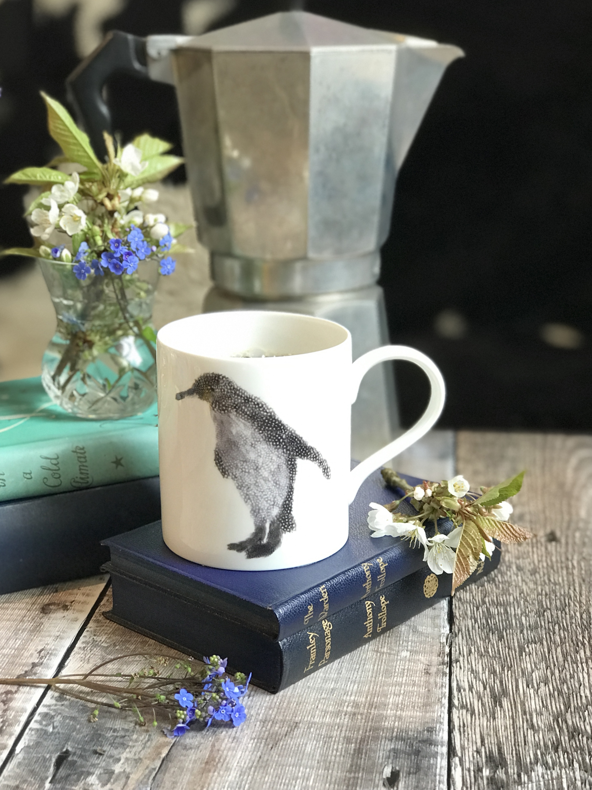 mug pop penguin c