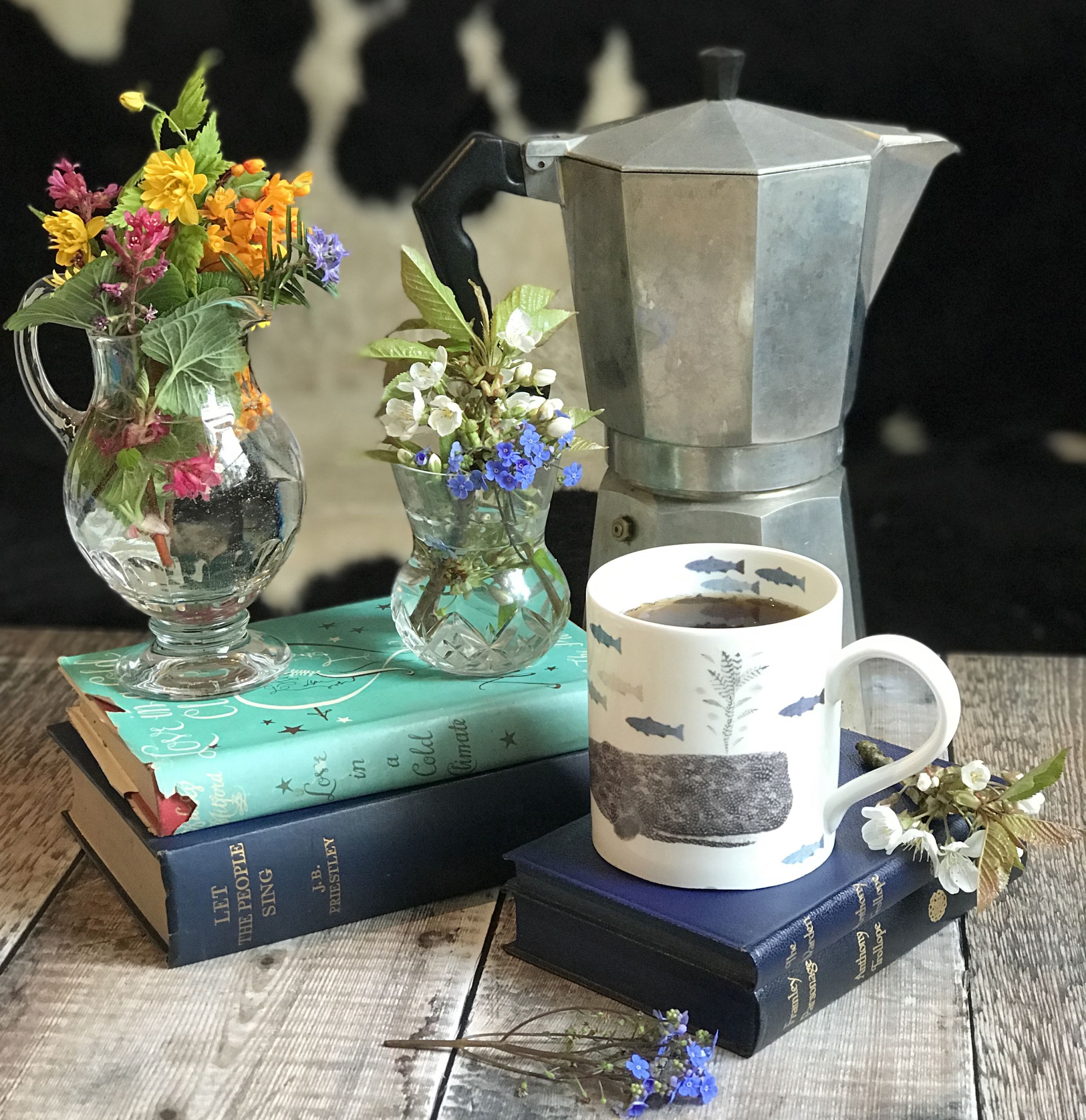 mug pop whale B