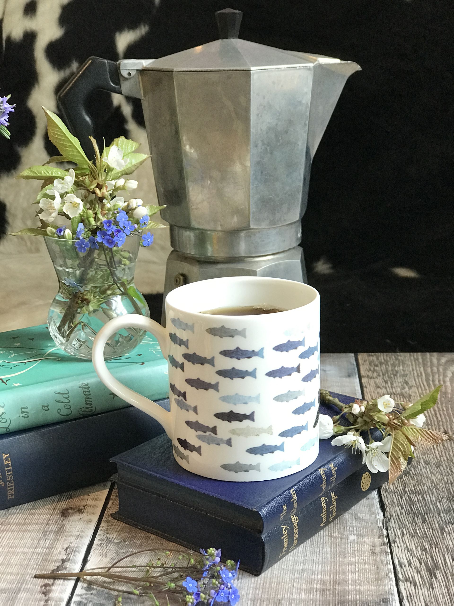 mug pop whale lefthander B