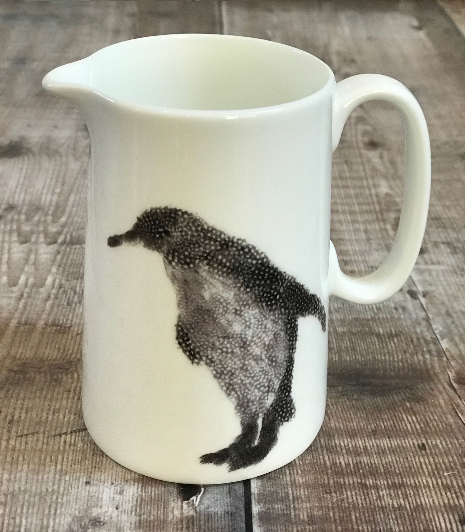 jug size 2 half pint penguin