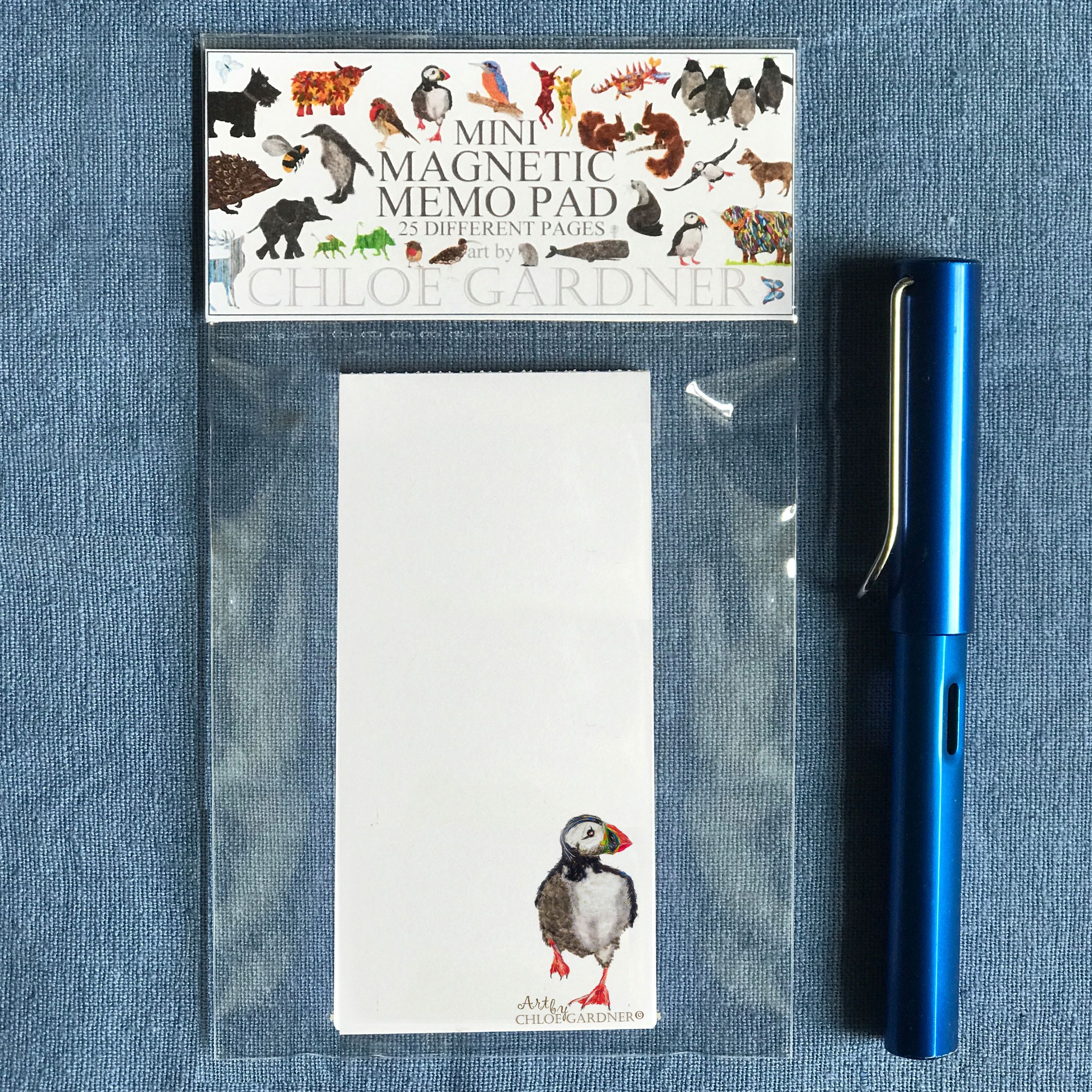 Magnetic Memo Pad- Top sheet Running Puffin Design