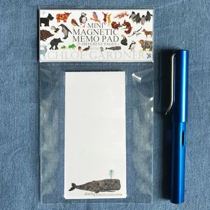 Magnetic Memo Pad- Top sheet whale Design