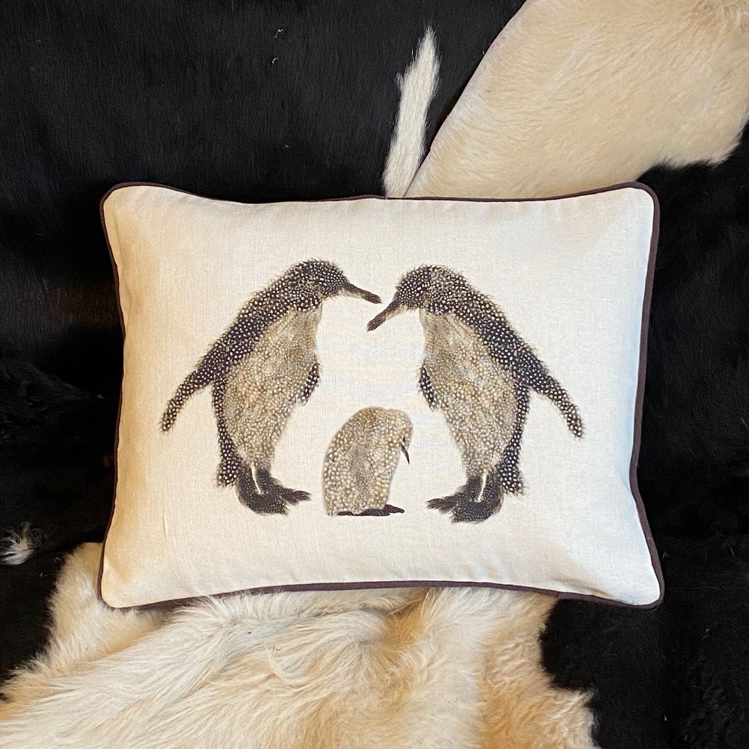 cushion two penguins and a baby square image C