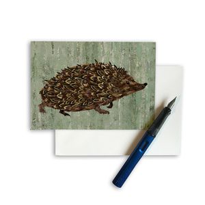 *SECONDS BUT PERFECT* CARD A6 - HEDGEHOG ON GREEN BACKGROUND