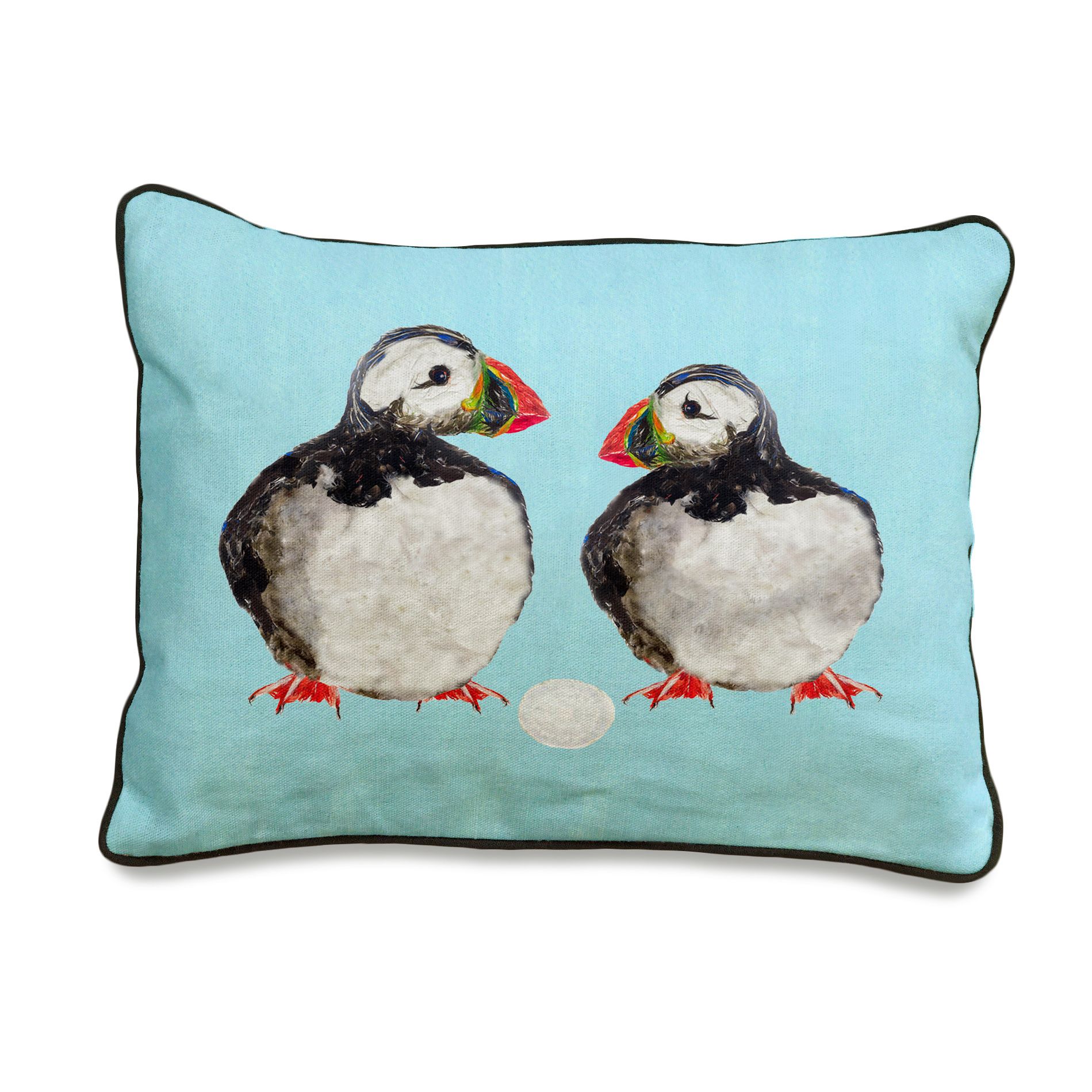 1MB puffin pair and egg on blue