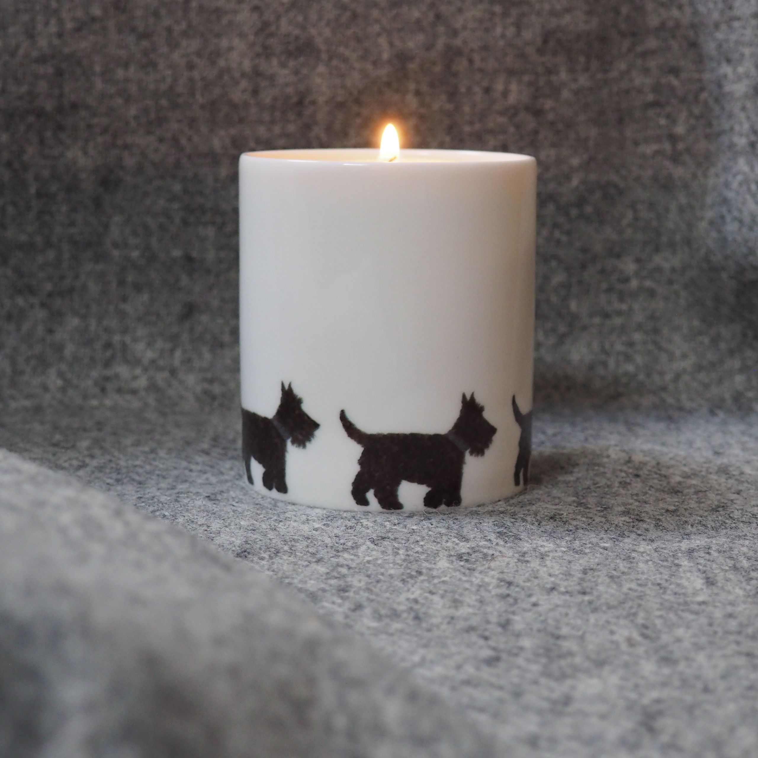 CANDLE - Scottie Dog Parade Hand poured ceramic pot Candle in a gift box