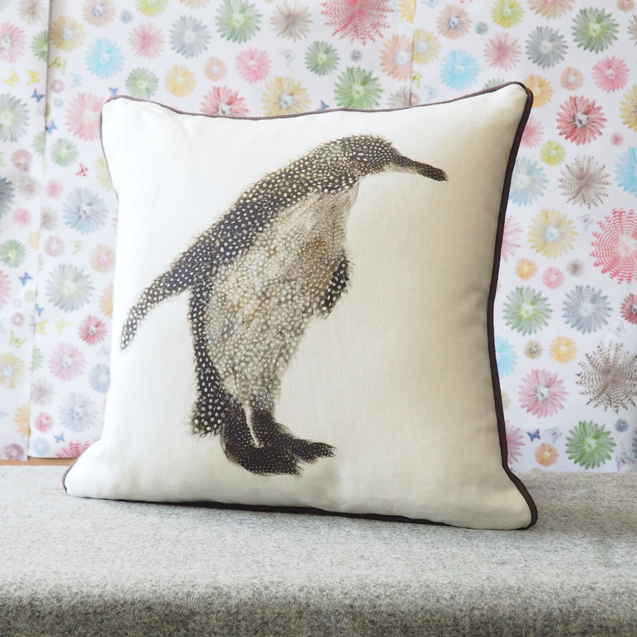 SQUARE CUSHION - Penguin Facing Right (Avail:R21F18; 04/25)