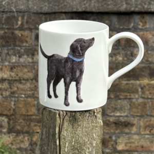POP MUG - FEATHER LABRADOR DOG